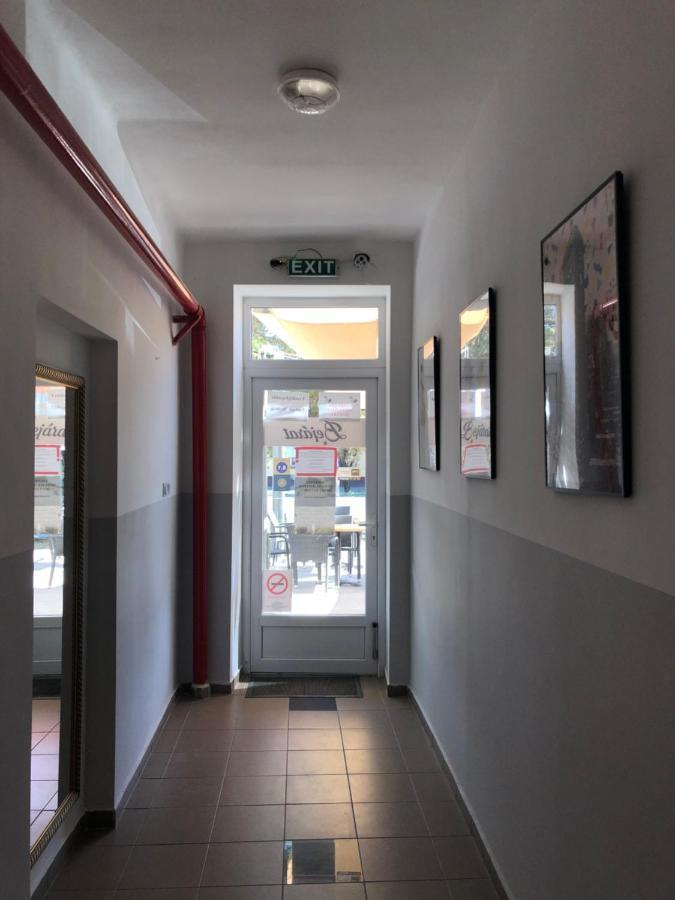 Almasy Vendeghaz Hotell Torokszentmiklos Eksteriør bilde